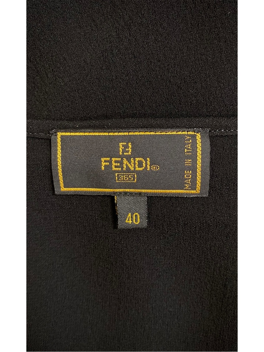 FENDI - Picture 3 of 4
